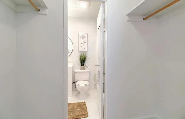 490 N Civic Dr #312 — Photo 19