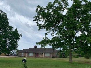 1813 Mineral Springs Rd, Jay, FL 32565