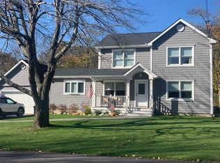 280 Blake Ave, Bohemia, NY 11716