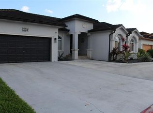 16272 SW 42nd Ter, Miami, FL 33185