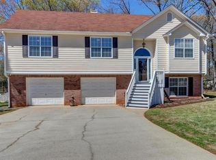 5570 Lakeshore Rd, Buford, GA 30518