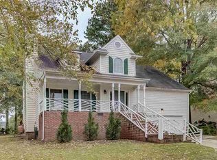 2041 Muirfield Village Way, Raleigh, NC 27604