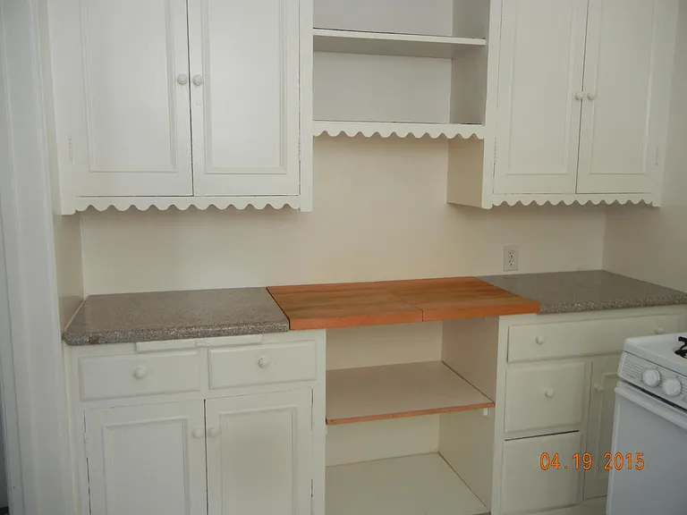 4911 Dockweiler St — Photo 8