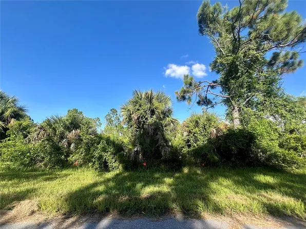 2071 Lingayen St #24, Pt Charlotte, FL 33953