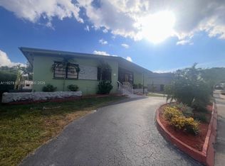 Coral Way Village Sec A P, Miami, FL 33155