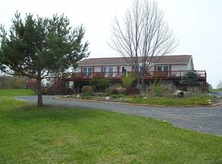 3046 County House Woods Rd, Keuka Park, NY 14478