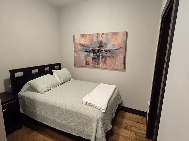 512 Division St S #1 — Photo 11