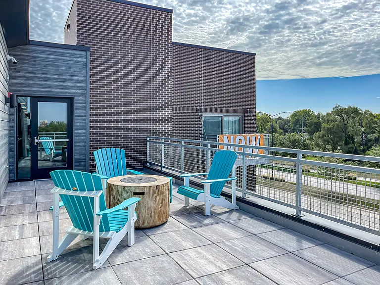 Connolly Lofts — Photo 22