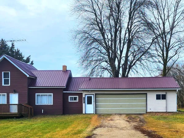 4864 S Vickeryville Rd, Sheridan, MI 48884