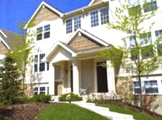 1249 Georgetown Way, Vernon Hills, IL 60061