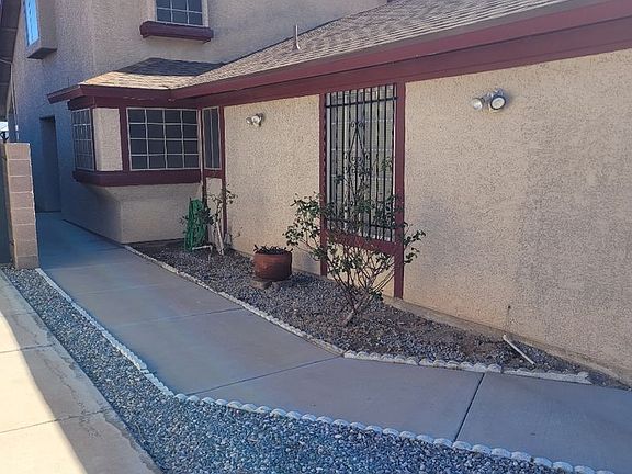 3rd image of 3878 Tatiana St