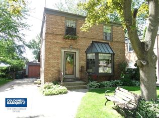 137 S Jefferson St, Lockport, IL