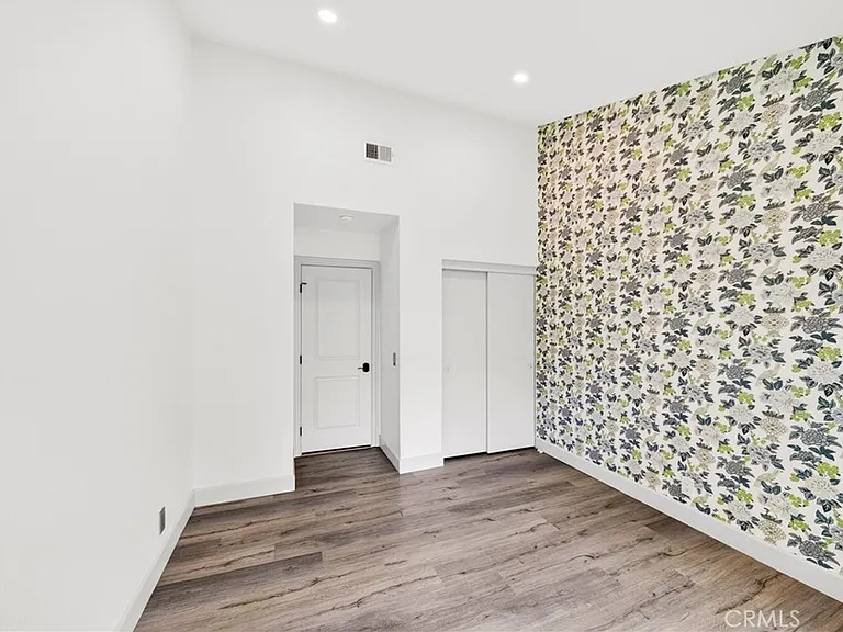 1034 Creekside Dr — Photo 19