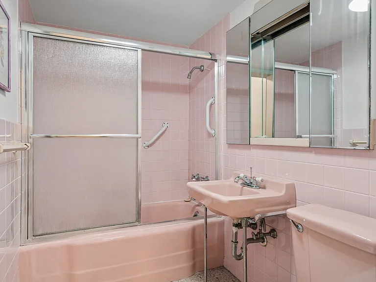 2401 Pennsylvania Ave #12C52 — Photo 16