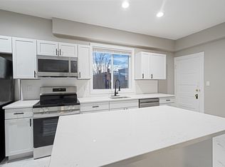 381 Adams St #3, Dorchester, MA 02122