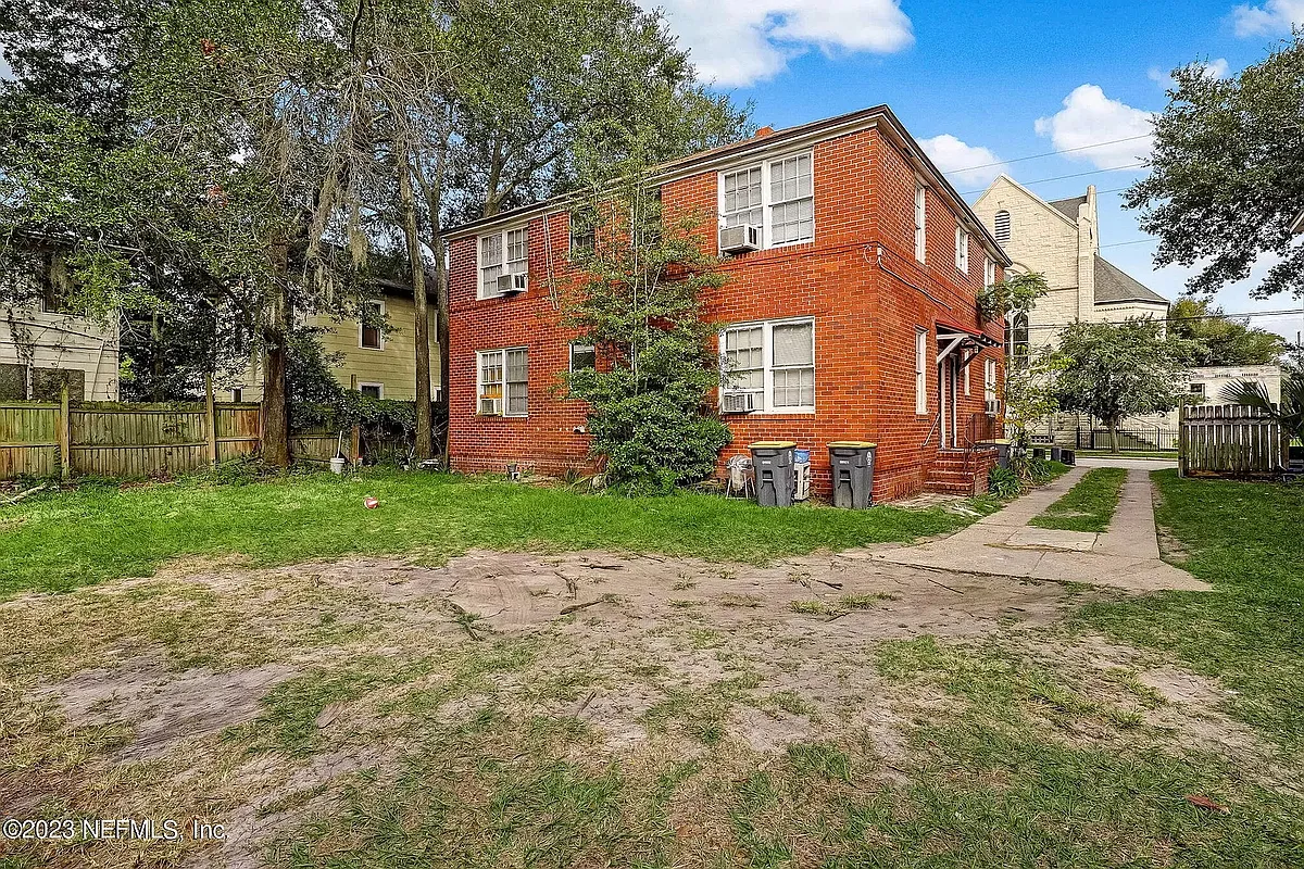 Building Photo - 44 Cottage Ave #1