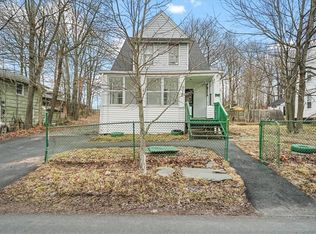 28 Bedford Ave, Monticello, NY 12701