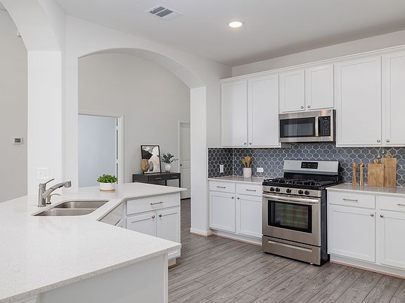 2nd image of 120 Allora Pl