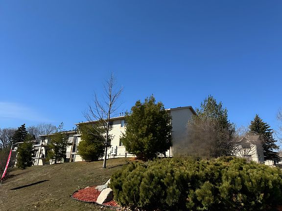 5th image of 13340 Parkwood Dr #217