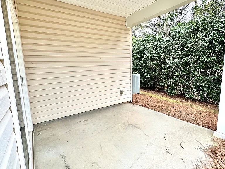 4064 Broadview Ln — Photo 15