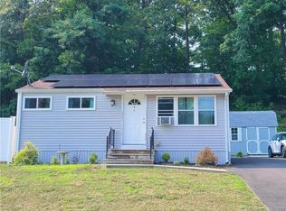 17 Whippoorwill Rd, Southington, CT 06489