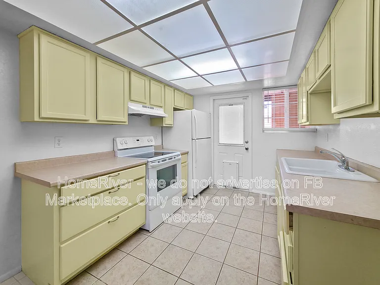 18220 N 41st St — Photo 6
