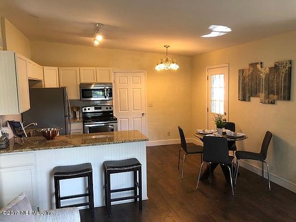 3rd image of 4024 W Ruby Dr