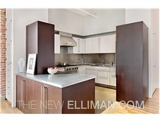 Sold by Douglas Elliman | media 15