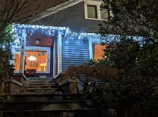 1618 NE 75th St, Seattle, WA 98115