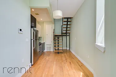 Rented by Rennit Inc.