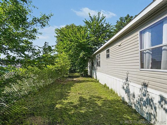 2nd image of 6527 W 26th St