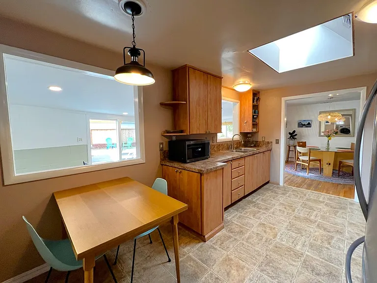 307 Del Norte Ln — Photo 12