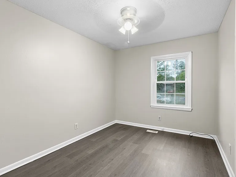 1493 Argon Ave — Photo 11