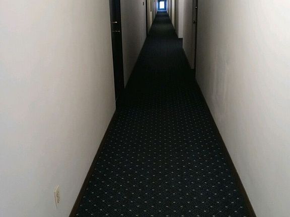 4th image of 1804 Western Ave #10