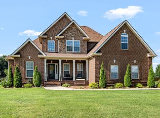 4232 Thoroughbred Ln, Murfreesboro, TN 37127