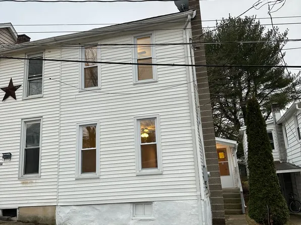 204 S Margaretta St, Schuylkill Haven, PA 17972