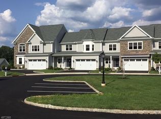 21 Park View Dr, Warren, NJ 07059