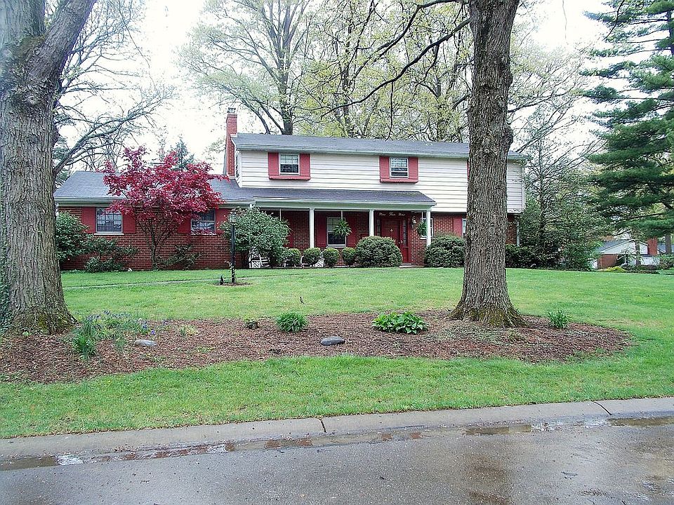 1st image of 949 Spruceglen Dr