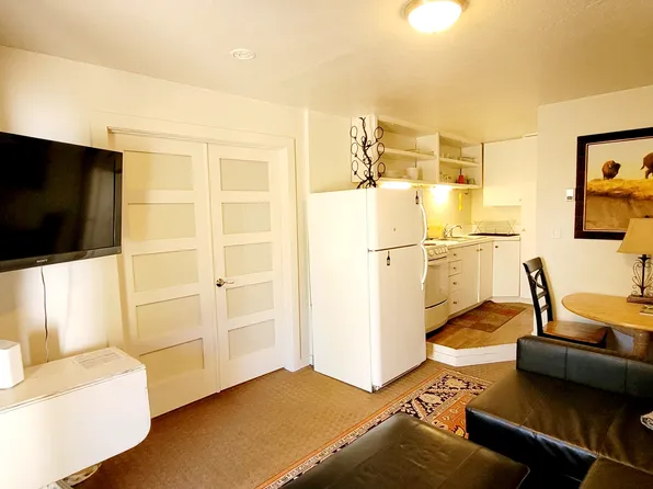 1775 W Gore Creek Dr #1B, Vail, CO 81657