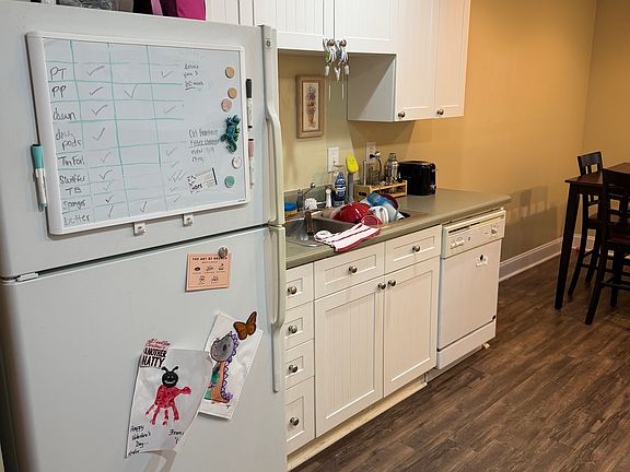 5th image of 490 Barnett Shoals Rd APT 904