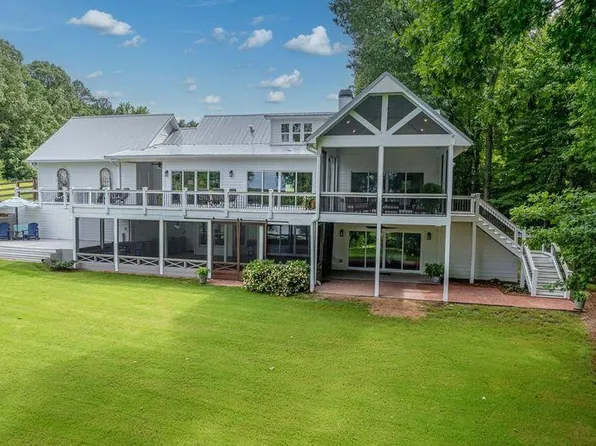 1500 Meadow Ln, Madison, GA 30650