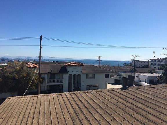3rd image of 2411 S Cabrillo Ave APT 04