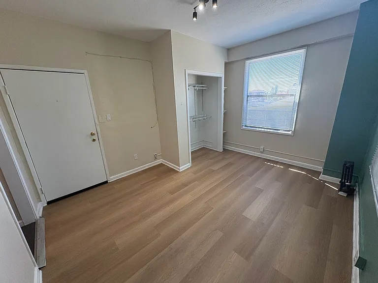634 15th Street — Photo 11