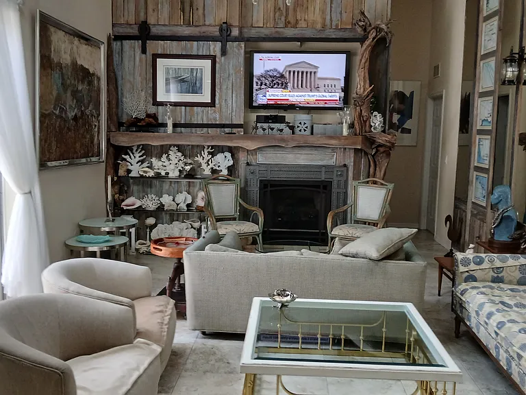 Living Rm, original Mid-century furnishings