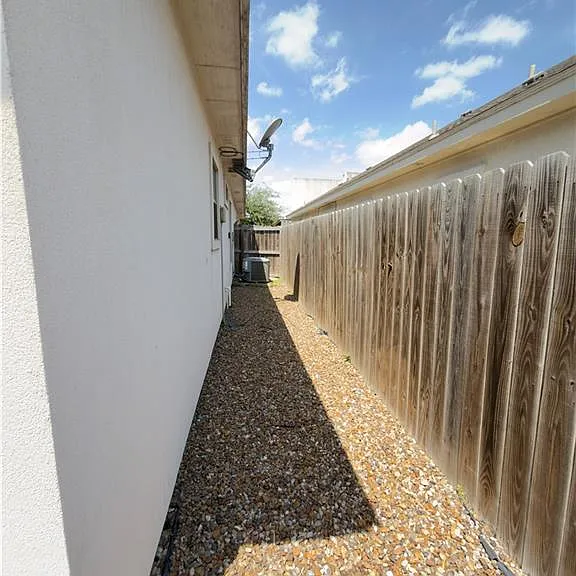 2808 Sabercat Ave #4 — Photo 14
