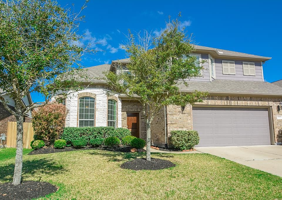 1st image of 26618 Fielder Brook Ln
