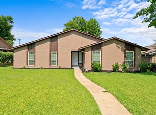 1137 Via Balboa, Mesquite, TX 75150