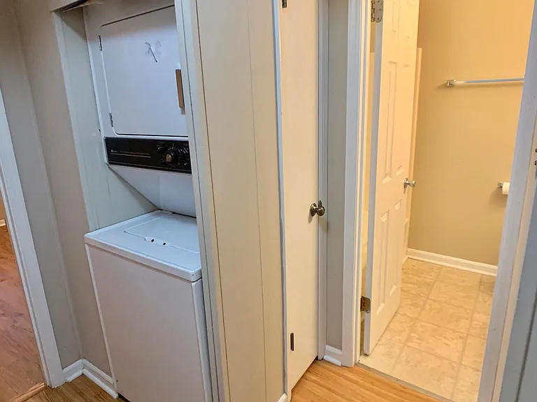 837 N Gay St #5 — Photo 12