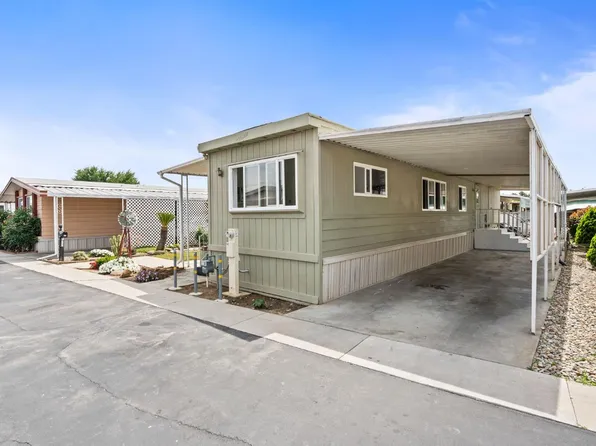 1500 Villa Ave Space 143, Clovis, CA 93612