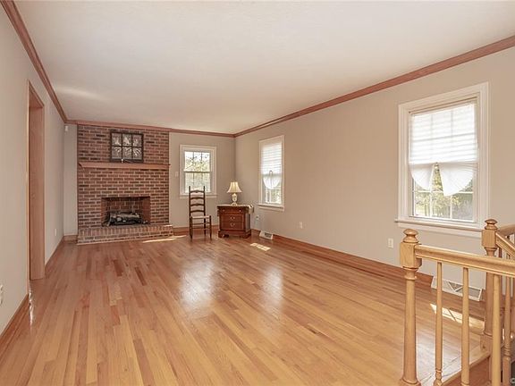5th image of 7284 Jay Way